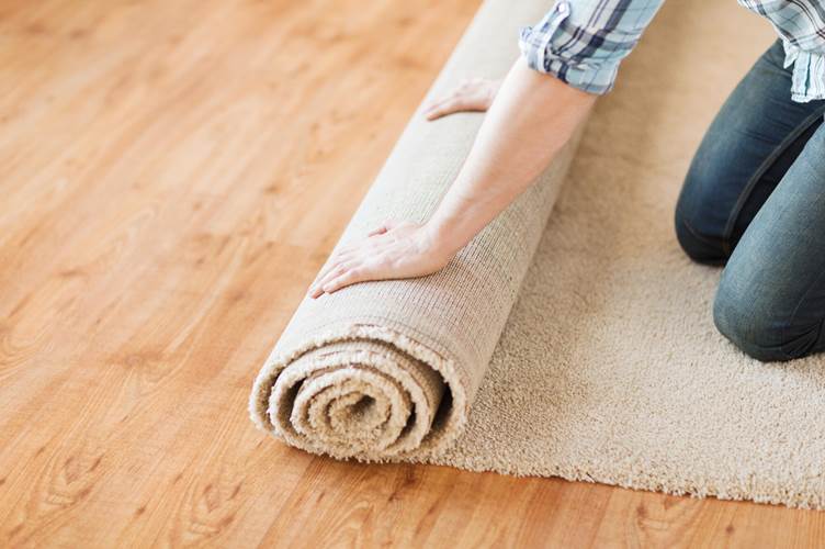 Quick and Effective Ways to Remove Stains in Carpets at Home