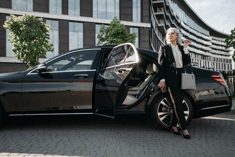 Luxury Car Service Center: Expert Care for Lasting Performance